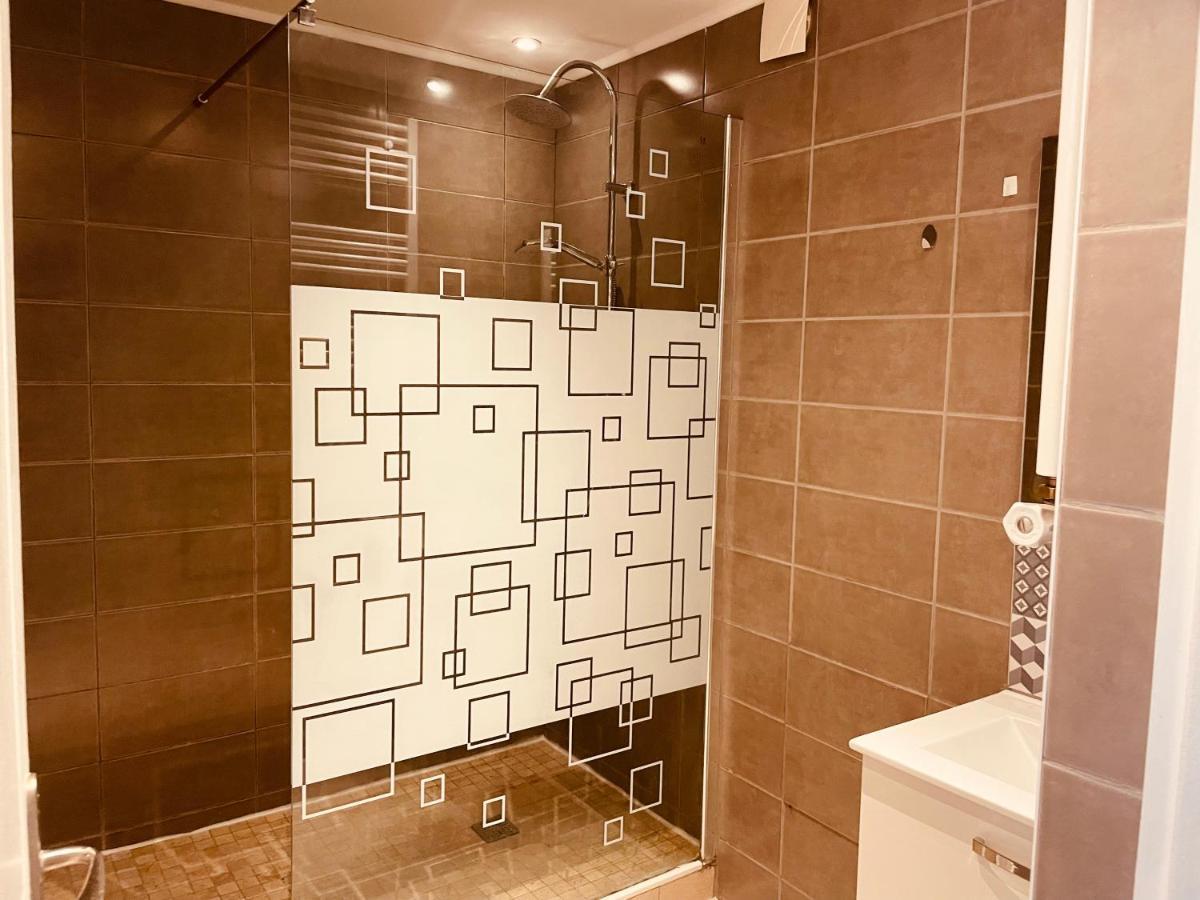 Appartement 2 Chambres Avec Parking Prive Gratuit 第戎 外观 照片